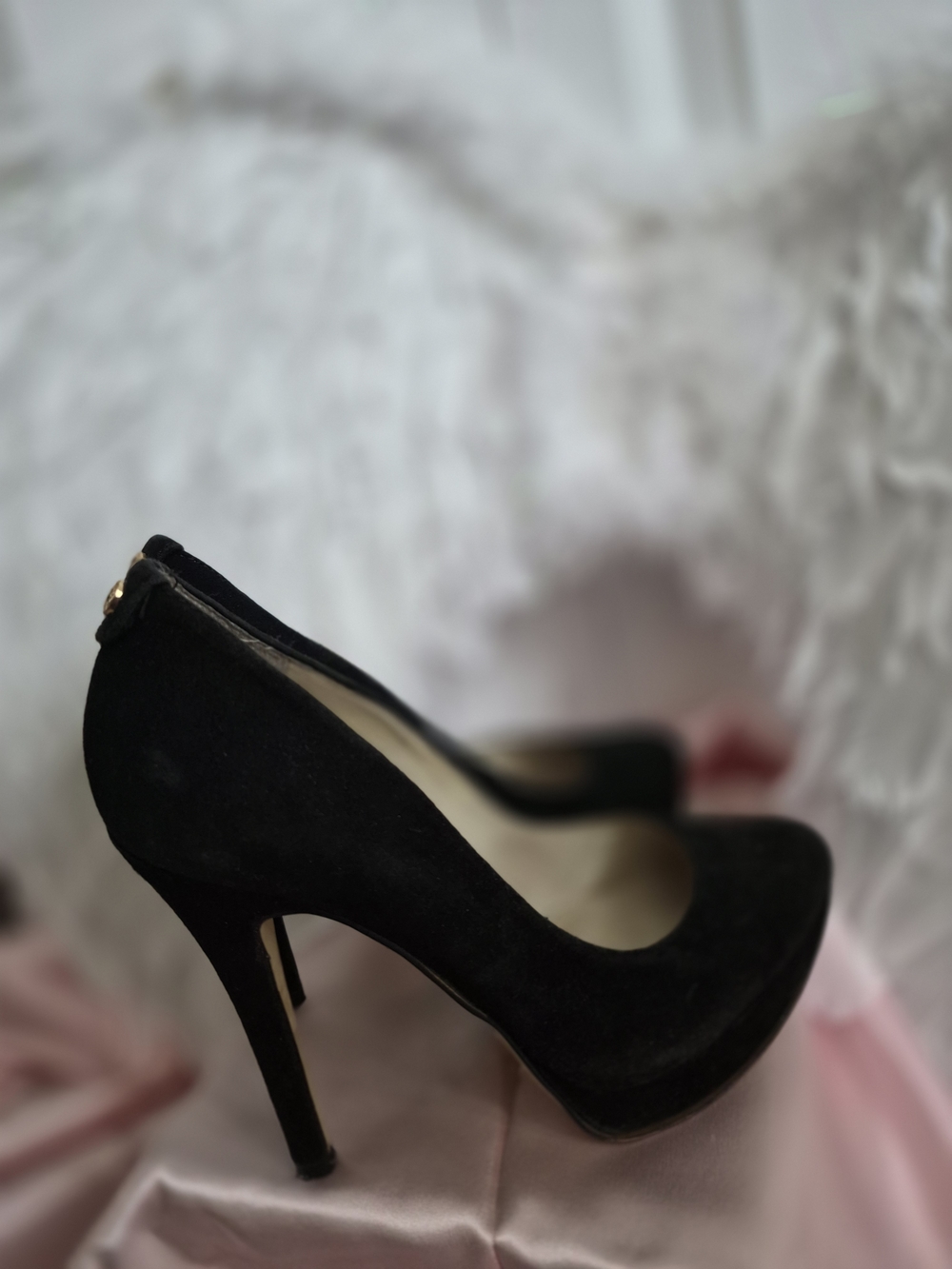 MICHAEL Michael Kors Black Suede Classic Pump